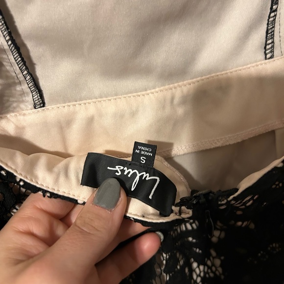 NWT LuLu’s Long sleeve Open Back Black Lace Cocktail Dress Small - Picture 5 of 6